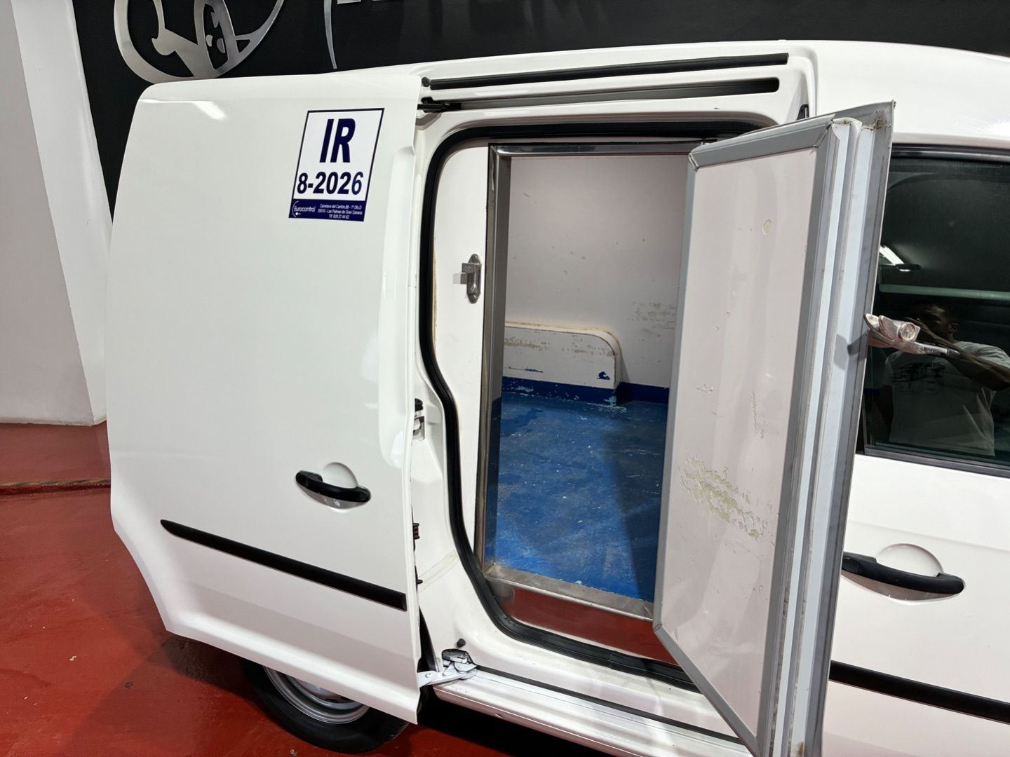 Volkswagen Caddy isotermo IR