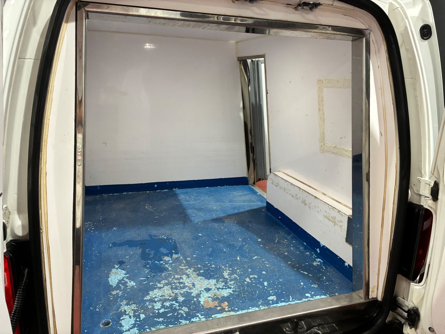 Volkswagen Caddy isotermo IR