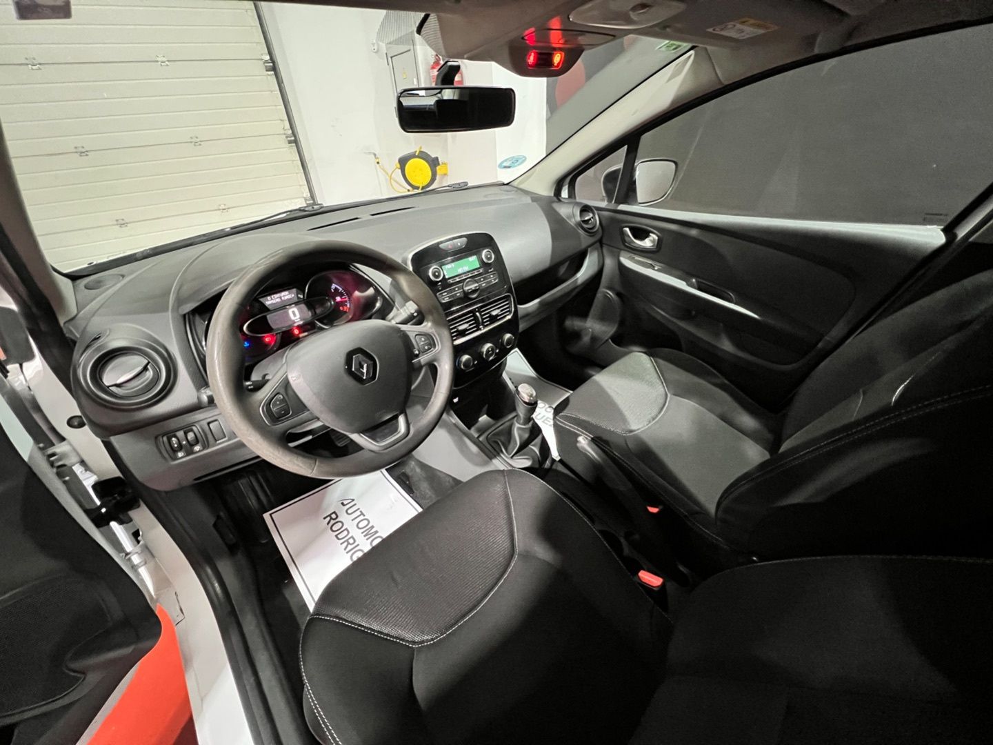 Renault Clio Limited