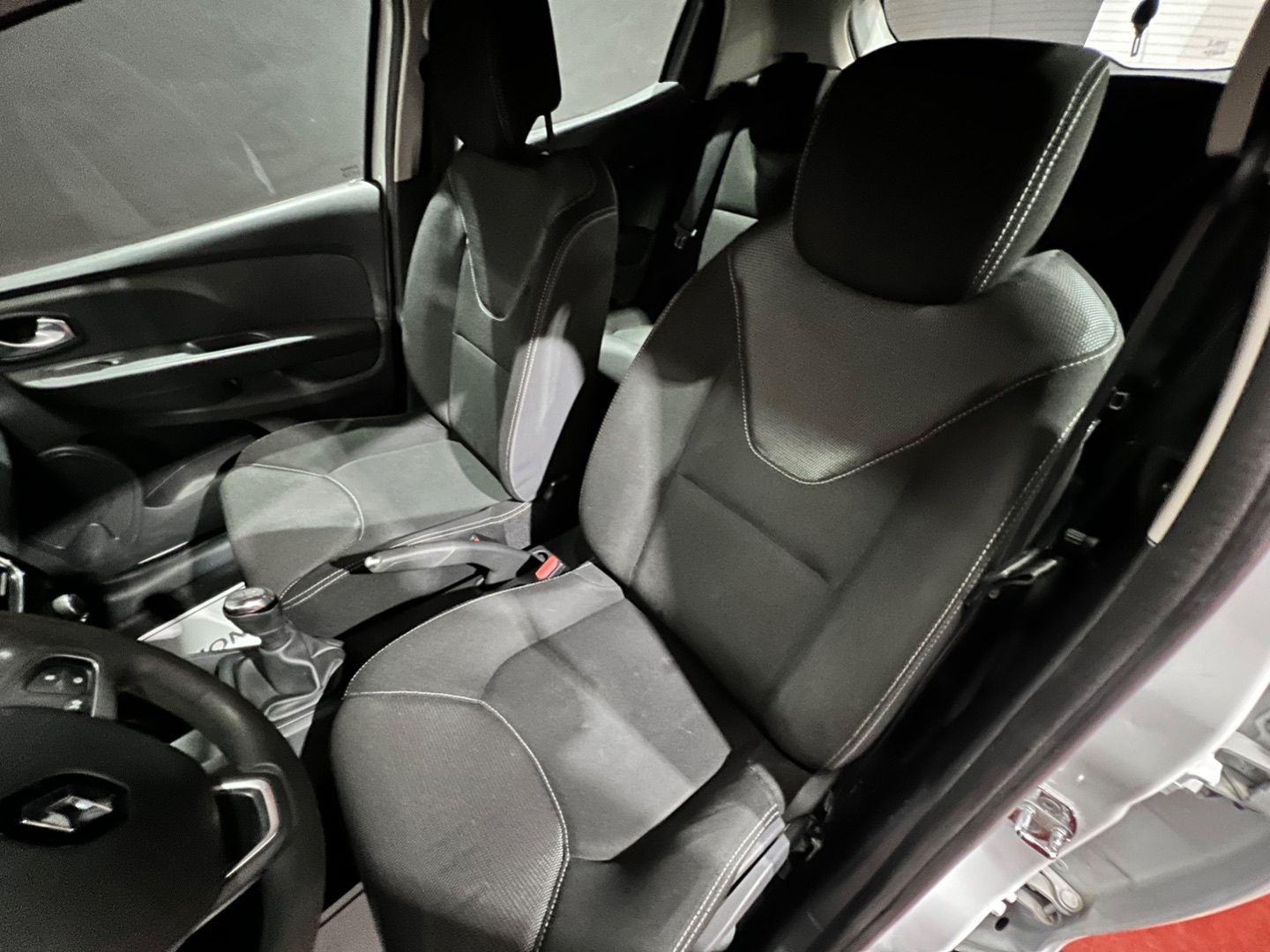 Renault Clio Limited