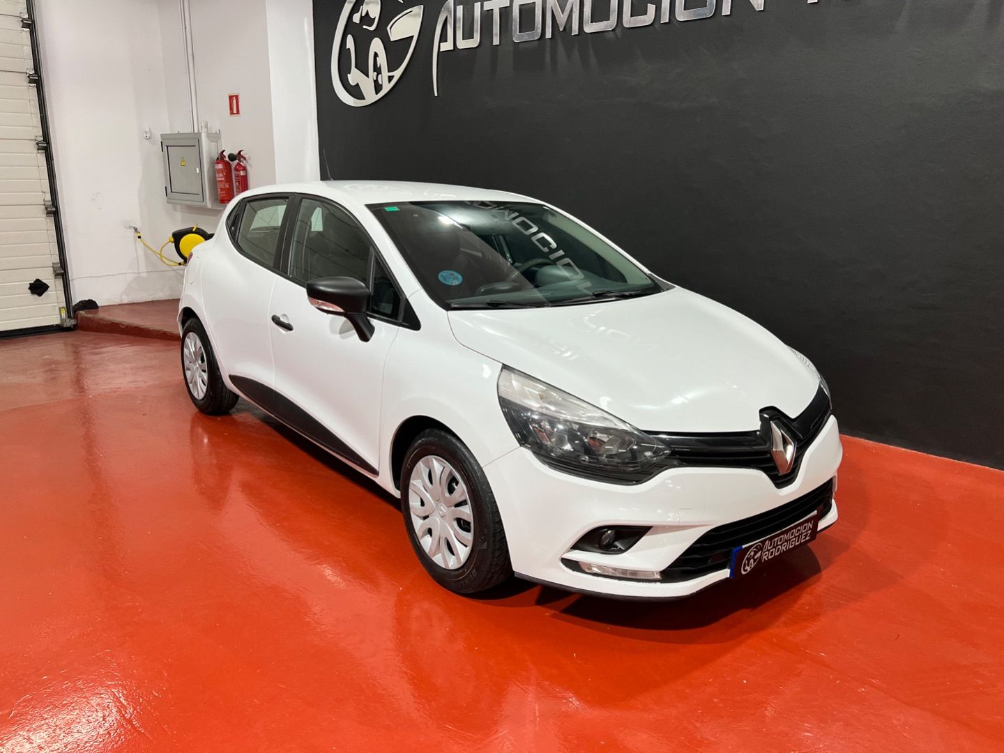 Renault Clio Limited