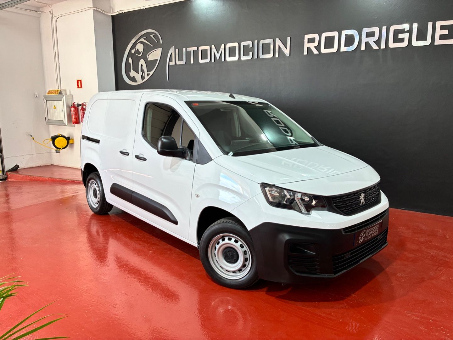 Peugeot Parnert 1.6 Hdi