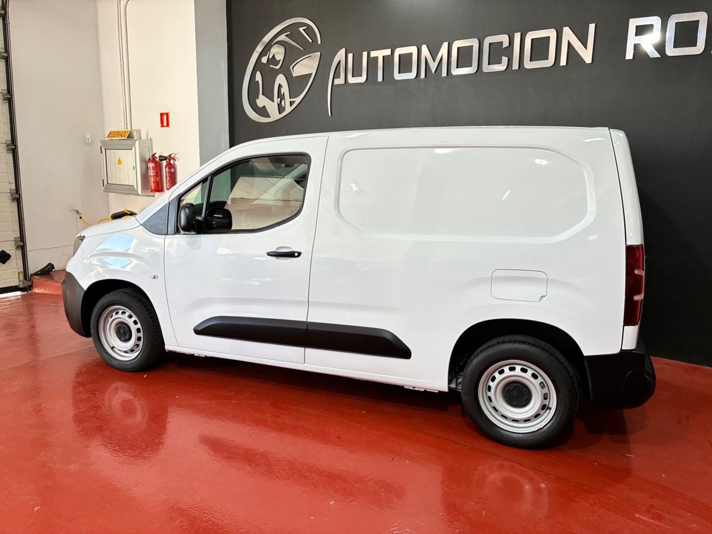 Peugeot Parnert 1.6 Hdi