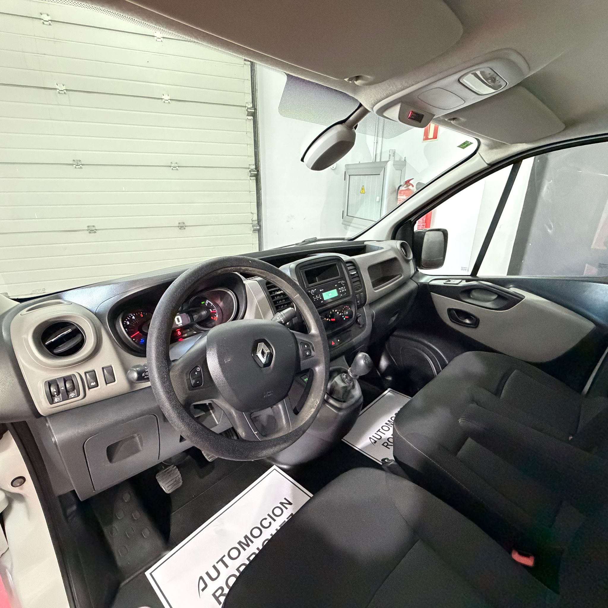 Renault trafic 1.6 dci
