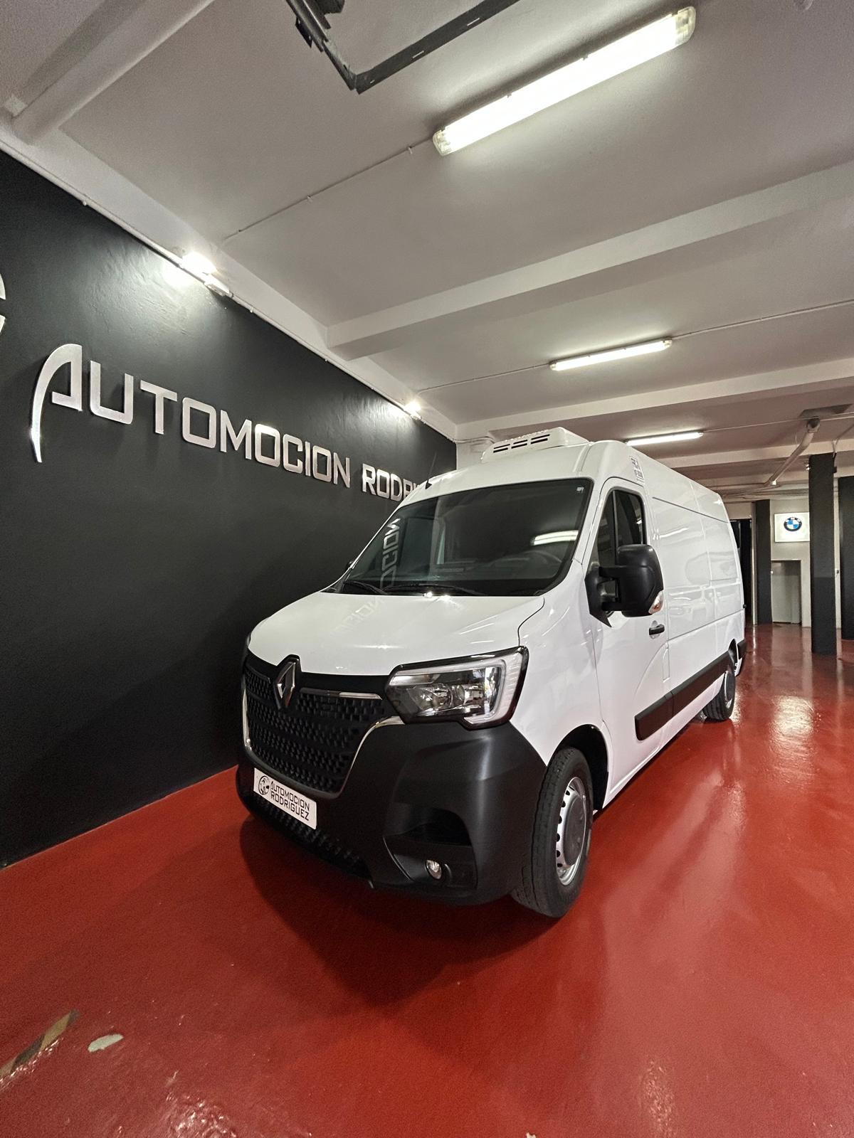 Renault Master L2H3 isotermo con equipo de frío