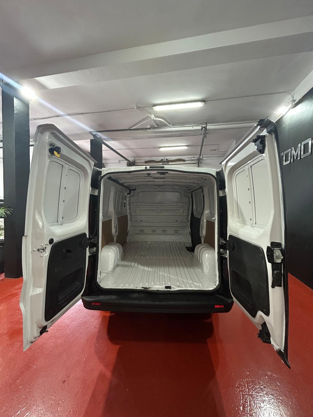 Renault trafic 1.6 dci