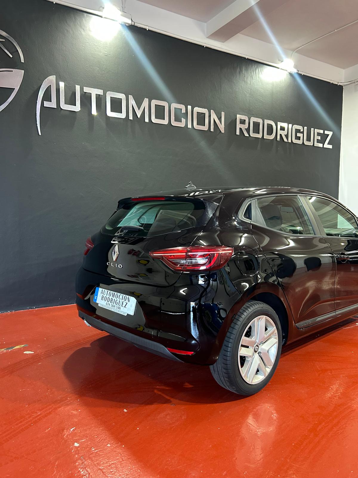 Renault Clio Authentic SCe