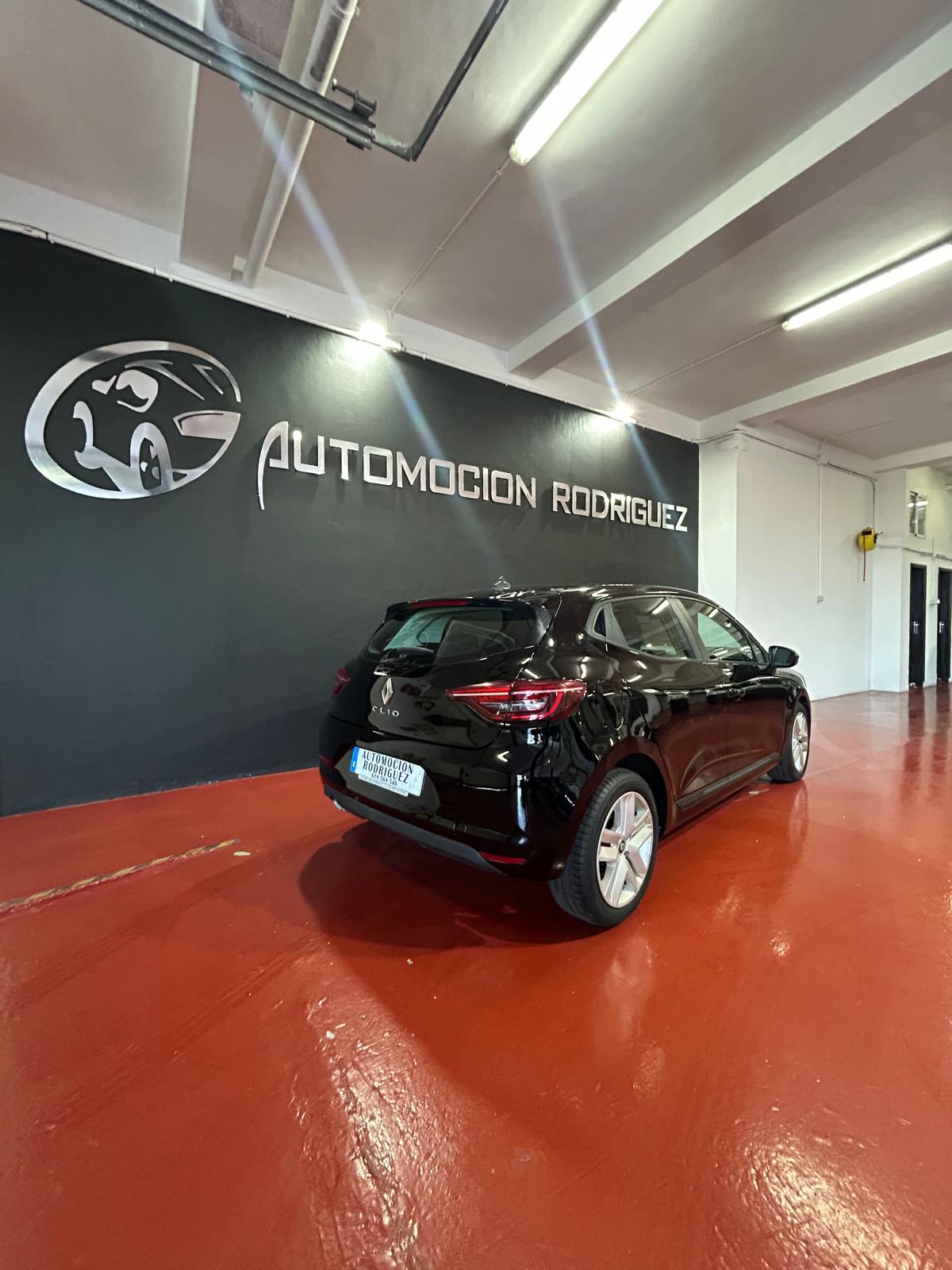 Renault Clio Authentic SCe