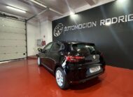 Renault Clio Authentic SCe